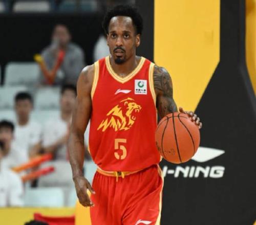 两战狂砍76分+13记三分!超级外援彻底摊牌了,争冠格局大变天