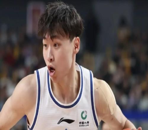 中国男篮官方:齐麟、段睿骐、隰泰诚、石奎离开国家队训练营