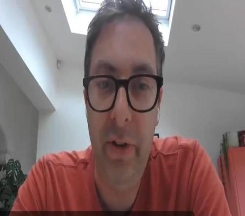 名记：恩佐”瞧不起“罗塞尼尔，但绝对会听哈维阿隆索的