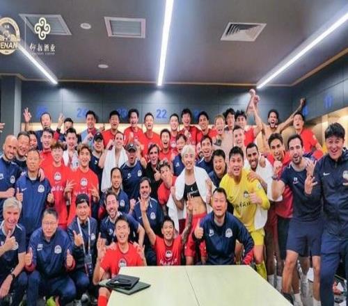 中超战报绝境翻盘！河南队客场21胜国安打破魔咒终结工体不胜历史