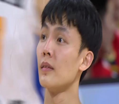 宏远早报！徐杰重启赴美特训，胡明轩改变计划，周鹏有望回归广东