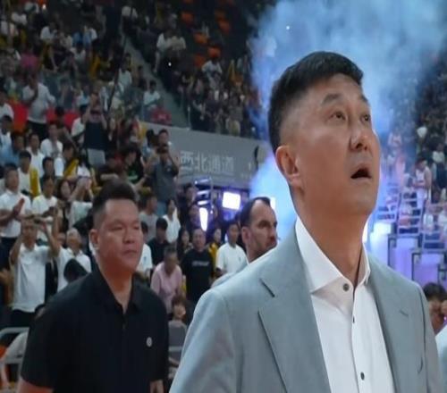 朱芳雨:广东今年的成绩是不及格起码应该进入半决赛行列