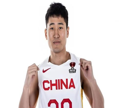 杨瀚森休战缺席，中国男篮翻盘！球员评分出炉：5人高分，3人拉胯