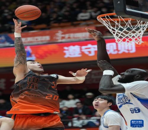 山东高速男篮正式集结开启夏训，部分球员离队