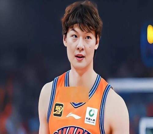 时隔24年再登顶！王哲林29+15古德温25分上海大胜广厦总分41夺冠