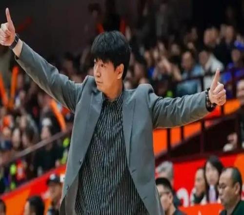 山东男篮夏训启动即掀人员清洗潮于德豪孙桐林领衔邱彪四大嫡系离队
