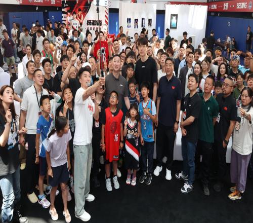 闯荡NBA这一年，杨瀚森重新认识了篮球运动