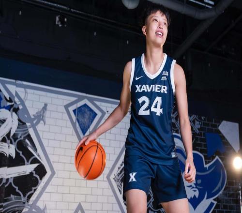 NCAA名校3选1！中国女篮19岁1米81新星留洋：新李梦未来战WNBA