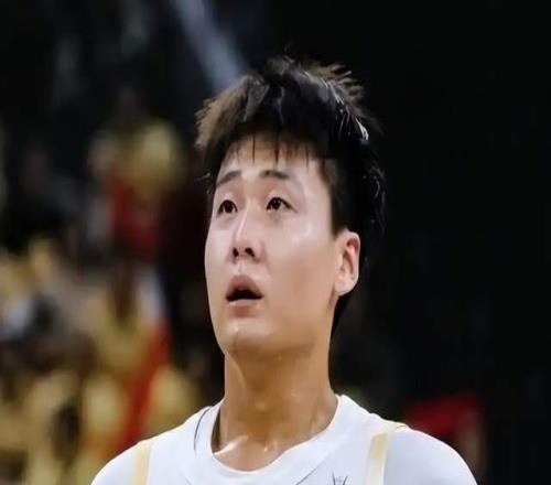 赵睿莫名躺枪沪媒曝卢伟曾拒1国手，直指性格有问题，真是他