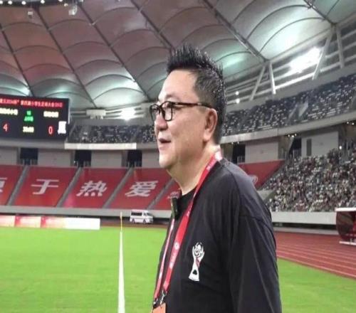 超越口水仗：董路的“野路子”究竟揭示了什么