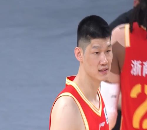 广厦队收获巨额奖金！胡金秋、布朗等人乐开了花