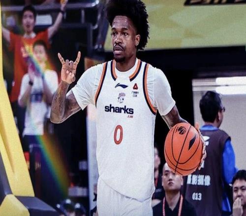 CBA男篮动态速递！下赛季开始时间敲定，外援政策、场次、赛制均发生变化，上海男篮夺冠功臣拒绝豪门邀约，北京接触齐麟