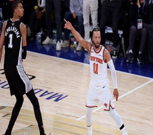漏判，NBA承认马刺文班亚马尼亚马推尼克斯杰伦布伦森，犯规了