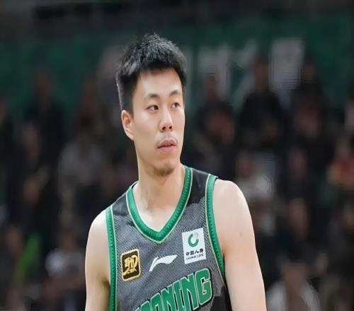 CBA最新消息：古德温作出选择，上海买断很成功，周鹏将重返广东