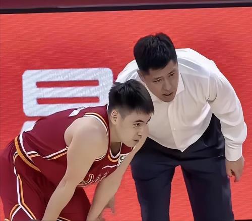 CBA新赛季大调整！告别外援依赖症，恢复46轮，中国球员迎黄金期