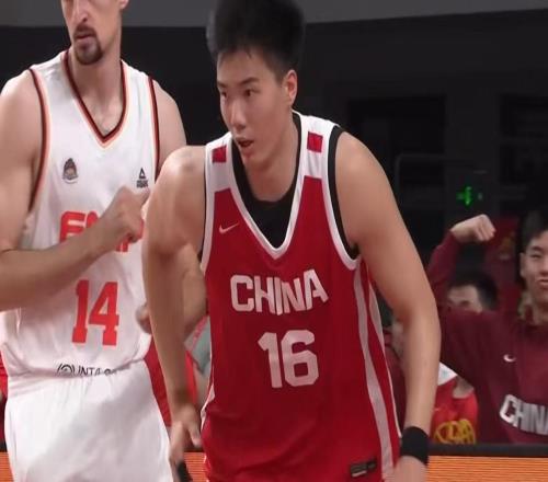 广东队未来的新主教练郭士强硬刚杜锋，宏远三核全部入选国家队