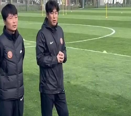 中超徐正源收获回归中超执教首胜