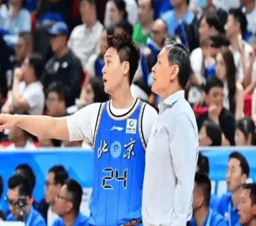 北京没manman真不行！杰曼陈盈骏无组织，赵睿梦游，这还咋打