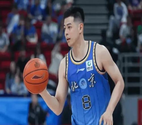北京今夏6人到期！张才仁、陈盈骏、方硕年龄都超30，该续约吗