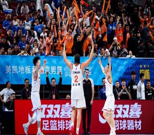 京沪G4上演20分逆转,小胖领衔逆袭三人组,卢伟正式表态