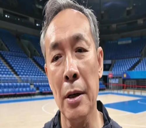 北京被淘汰2人引众怒!赵睿攻守崩盘,许利民被打懵毫无调整!