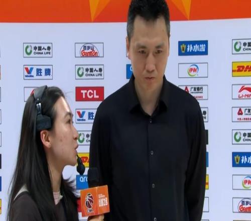 落后20分到赢了14分,上海队是怎么做到的赛后听听卢伟怎么说