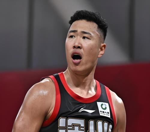输广厦9分！揪出1个表现最差之人，坑惨了深圳队