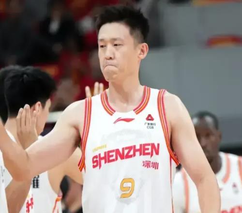 36岁周鹏,将会选择退役!
