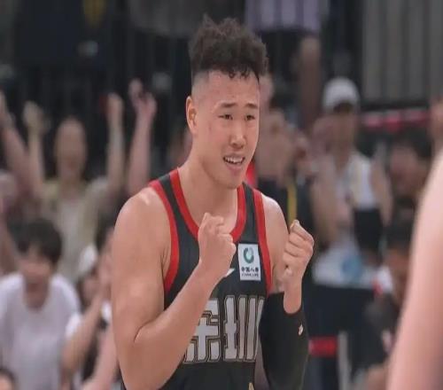 随着深圳输球，广东球队均被淘汰！贺希宁没站出来，杜锋支招没用