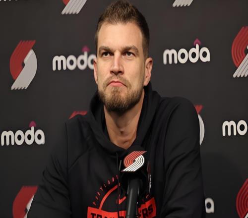 斯普利特成香饽饽公牛主动申请面试斯普利特，他或离开开拓者！