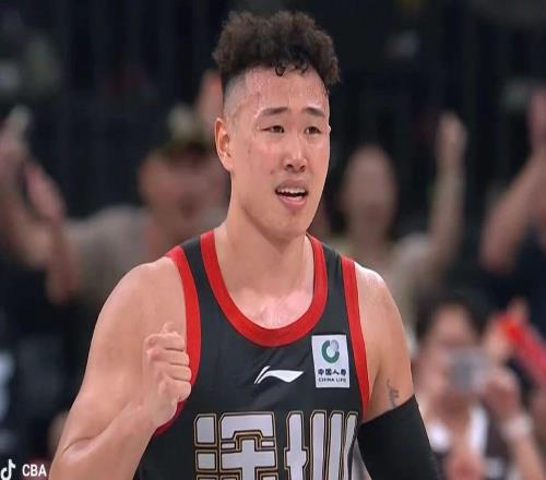 广厦男篮力克深圳塔克状态爆棚孙铭徽16分胡金秋15+8王浩然17+7