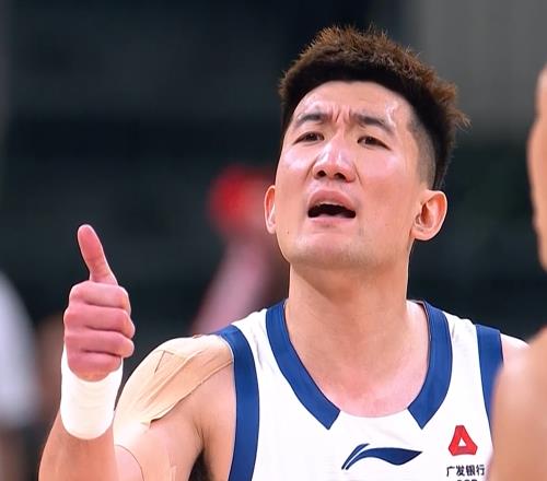 三分5中4！孙铭徽爆发原因曝光，令人动容