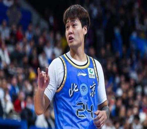 CBA季后赛5大混子球员！赵睿赵继伟领衔：一老油条坑惨广东！