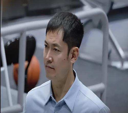 CBA本赛季打完!这三位名帅面临下课危机,一人率队打进半决赛