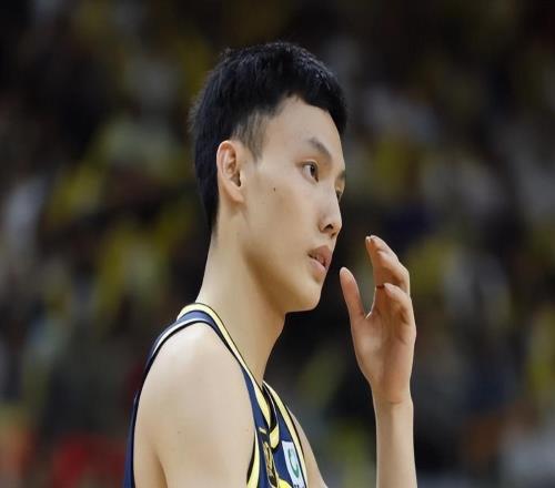 宏远速递！徐杰将赴美特训，朱芳雨动态更新，胡明轩最新伤情