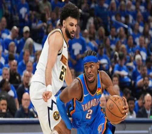 两名加拿大球员入选NBA最佳阵容