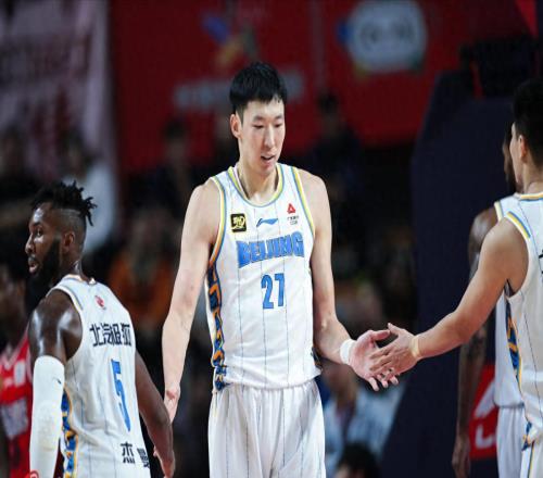 周琦再开炮！北京队老大太多，4股人马互相不服，许利民无计可施