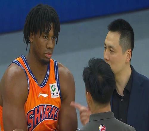 CBA消息！怀特塞德陷兴奋剂风波，广东欲内线补强北京续约张才仁