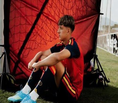 阿斯：拉科小将毛罗瓦莱罗在U17欧青赛闪光