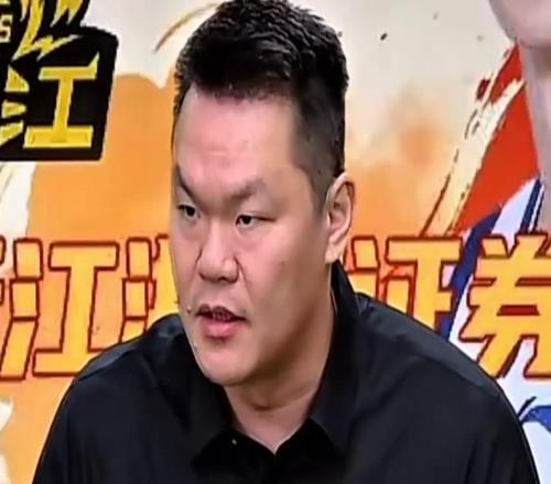 宏远速递！朱芳雨深夜发声，杜锋续约受影响，焦泊乔留队几率大增