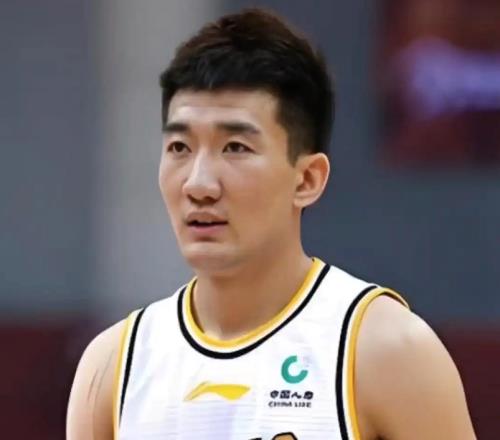 01！广厦惨败，孙总0分，布朗低迷，4外援惨败2外援，王博首锅！