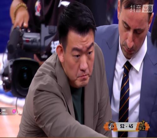 广厦输G1揪出罪魁祸首！王博调整能力太差，迷信两人，葬送好局