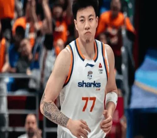 上海G2首节碾压广厦!张镇麟+李弘权18分,大秋死顶,广厦无防守