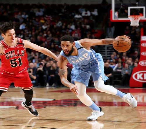 NBA运气之王！打了3年替补，却被7500万砸中，直接躺平到退休