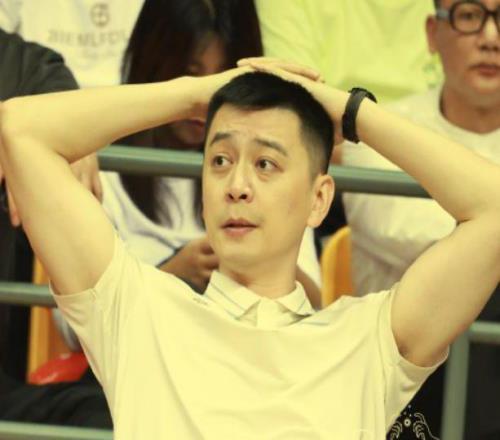 桑普森进决赛，帕顿21+7+3+2,亨特斩获MVP,辽篮旧将齐发威怪杨鸣?