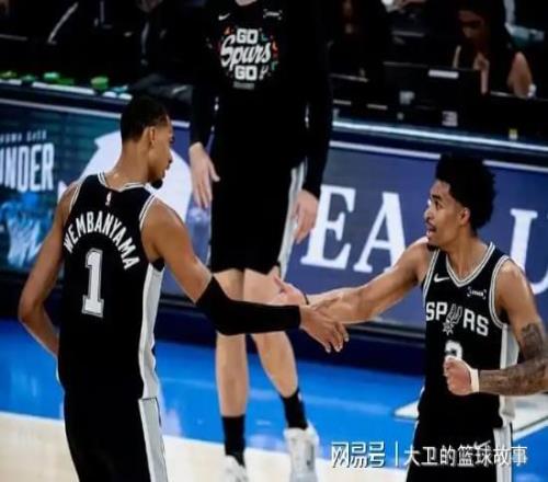 总决赛还未开打，尼克斯再遭打击，5+5.5中锋受伤，总冠军恐悬了
