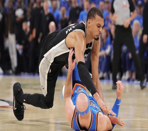 42艰难晋级，41轻松淘汰！要建立NBA新王朝，你比雷霆更配夺冠