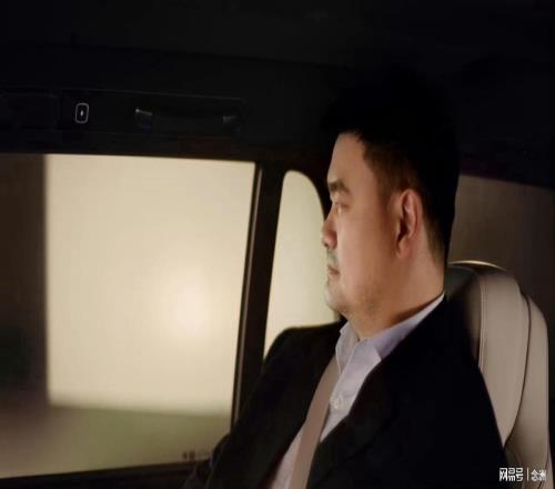 姚明恢复代言！担任篮协主席7年推掉无数合同：拒绝违规无私奉献