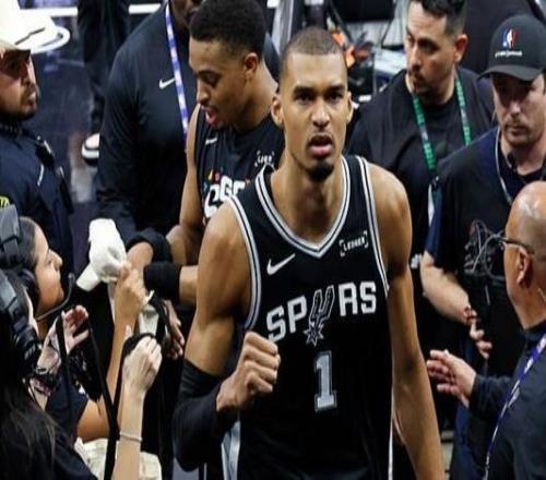 雷霆vs马刺G6复盘：文班强势反弹马刺成功锁死MVP