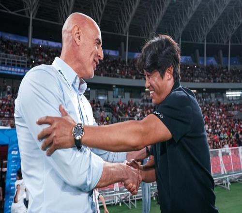 率领辽宁铁人3比2击败卫冕冠军豪取中超三连胜，徐正源对付海港队果然有一套